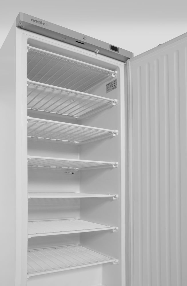 Freezing cabinet with white painted steel casing, Arktic, Budget Line, 600 l, 220-240V/436W, 775x710x(H)1900mm