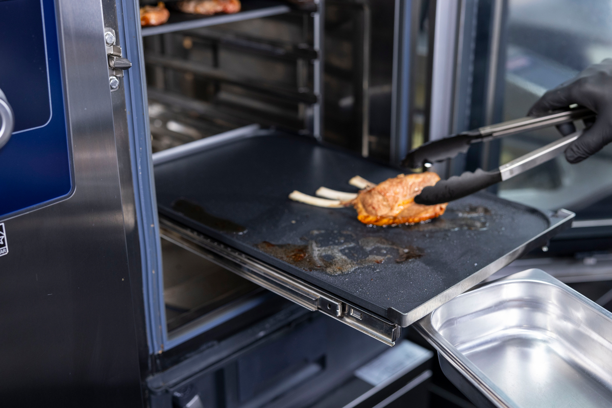 Rational Stek- och grillplatta 1/1 GN, TriLax-beläggning